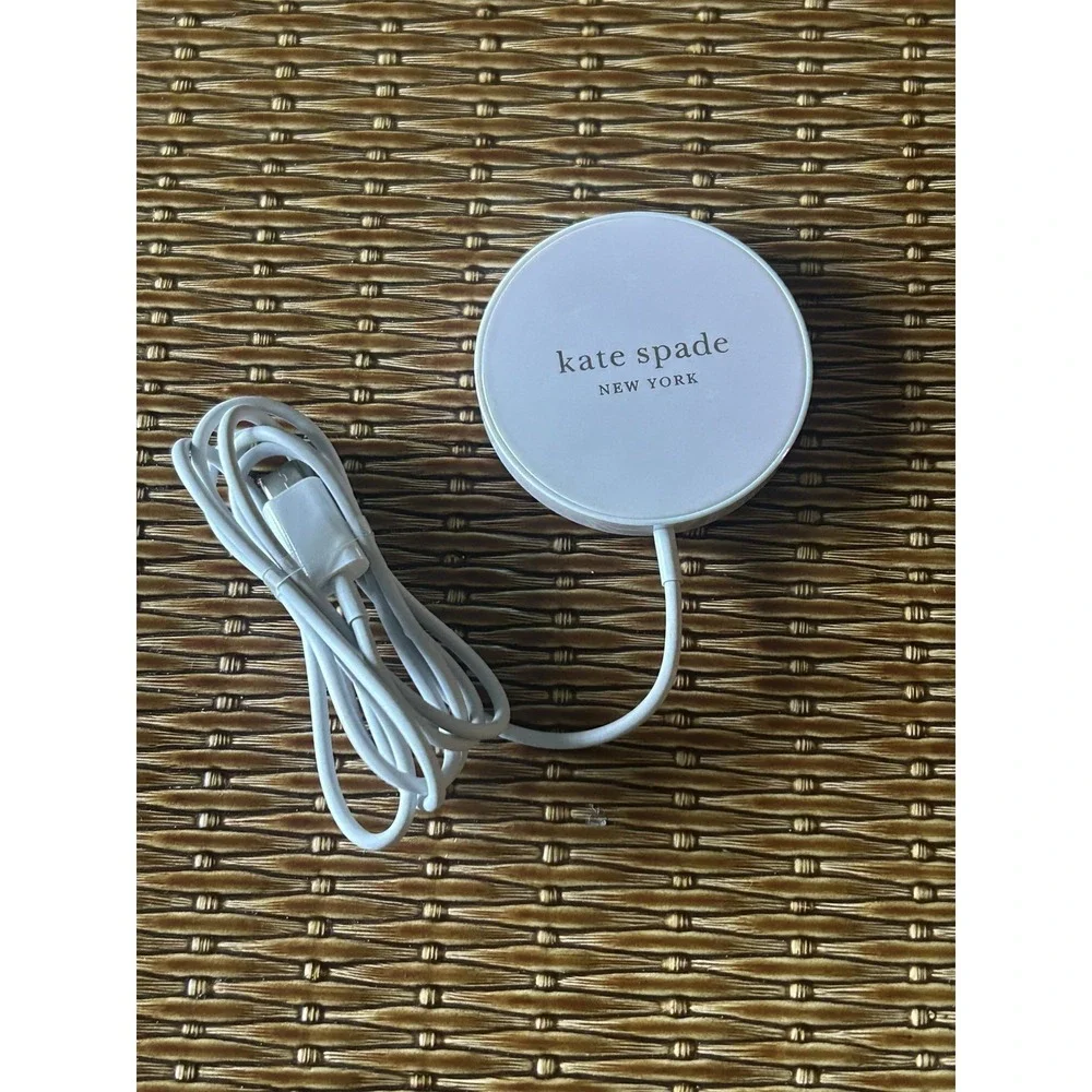 New Kate Spade New York 15W Magnetic Wireless Charging Pad - Iridescent